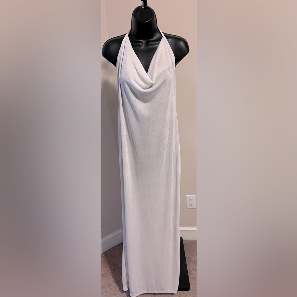 Elegant Ivory White Halter Maxi Dress. Size 2X